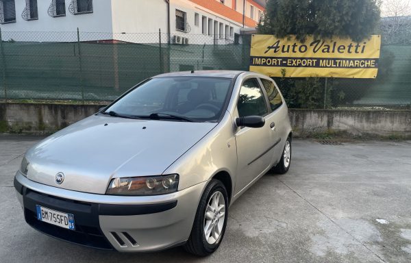 FIAT  PUNTO  1.200 CC.      AUTOMATICA